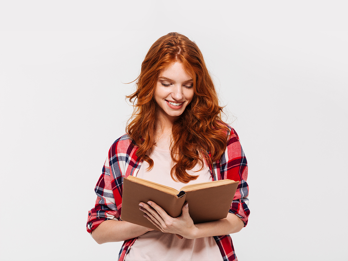 The 5 Best Books on Confidence to Improve Your Self-Esteem